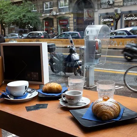 Civico 237 לינה וארוחת בוקר