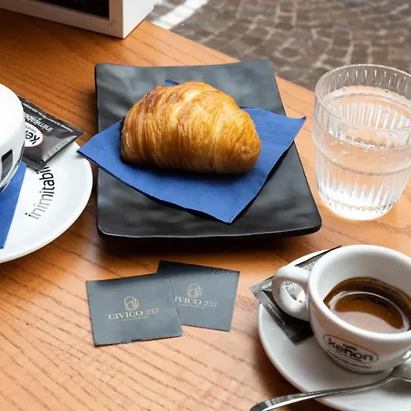 Civico 237 4* Naples